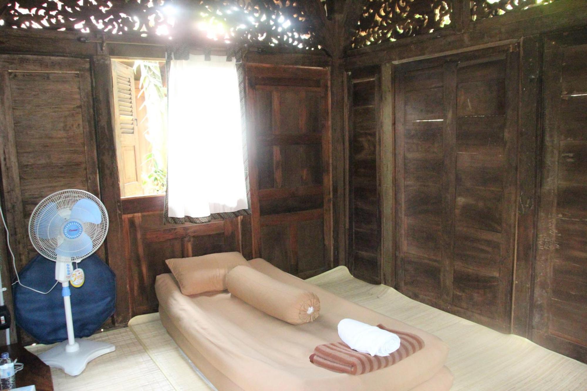 Omah Garengpoeng Guest House Magelang Quarto foto