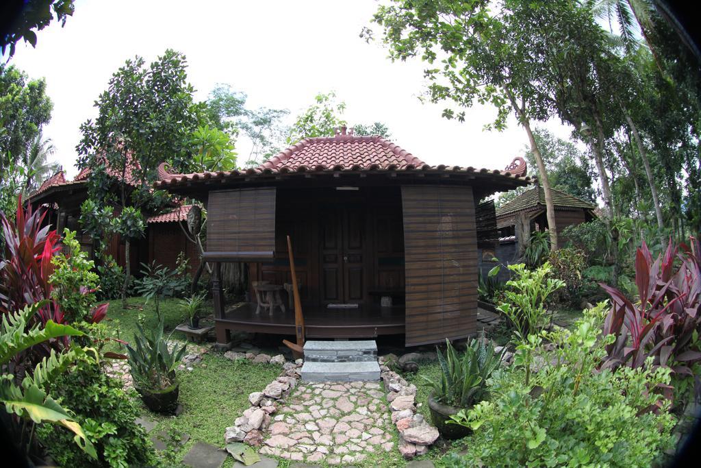 Omah Garengpoeng Guest House Magelang Quarto foto