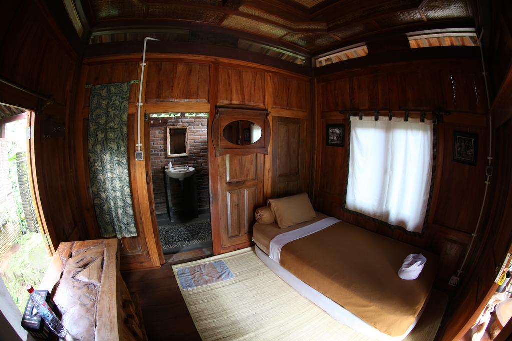 Omah Garengpoeng Guest House Magelang Quarto foto