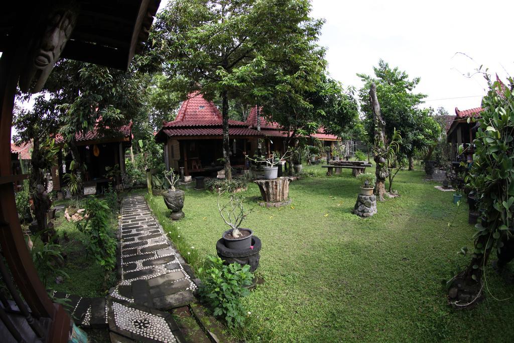 Omah Garengpoeng Guest House Magelang Quarto foto