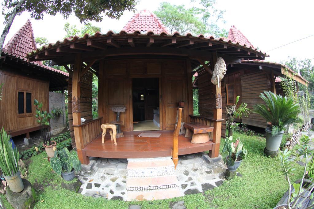 Omah Garengpoeng Guest House Magelang Quarto foto